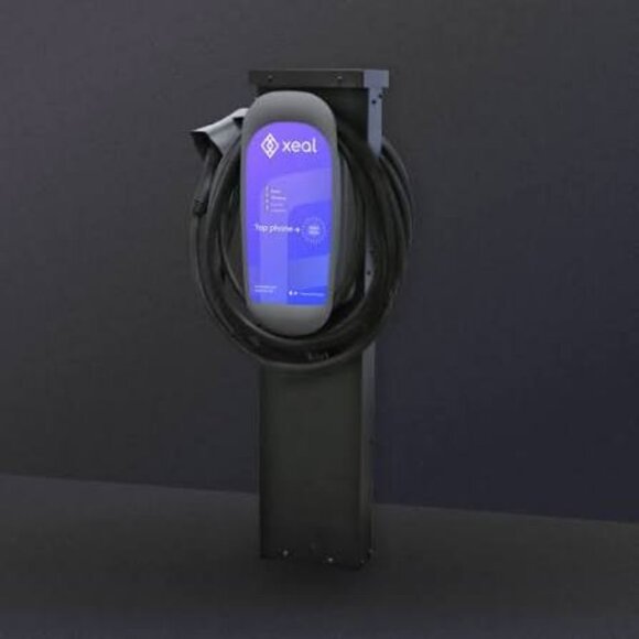 XEAL EV CAR CHARGER - Picture 2 of 3